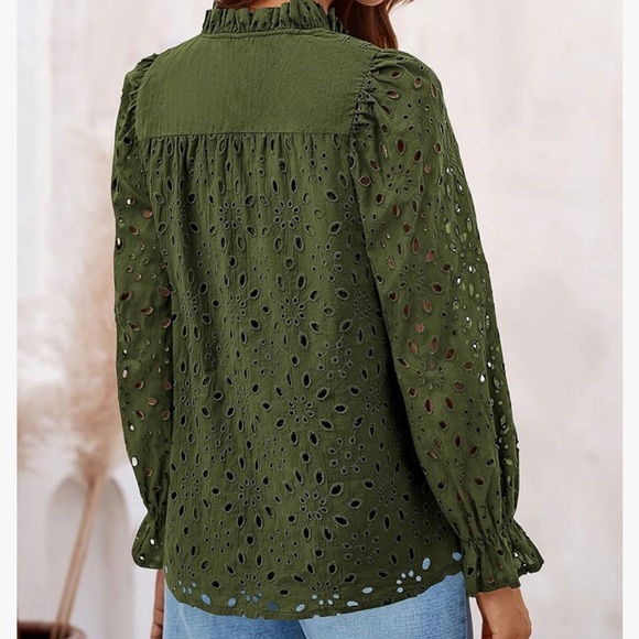NWT green blouse - Picture 4 of 4